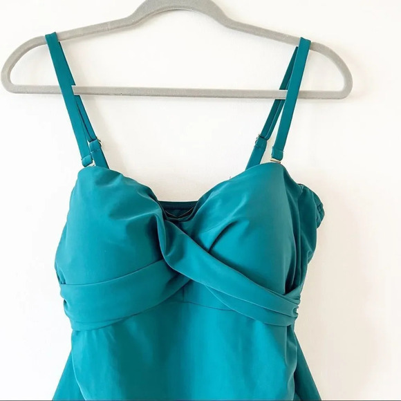 Wow Ease Swimsuit Emerald Green Size 14 Snap One Piece Accessibility SPF 50 Swim - Picture 8 of 12